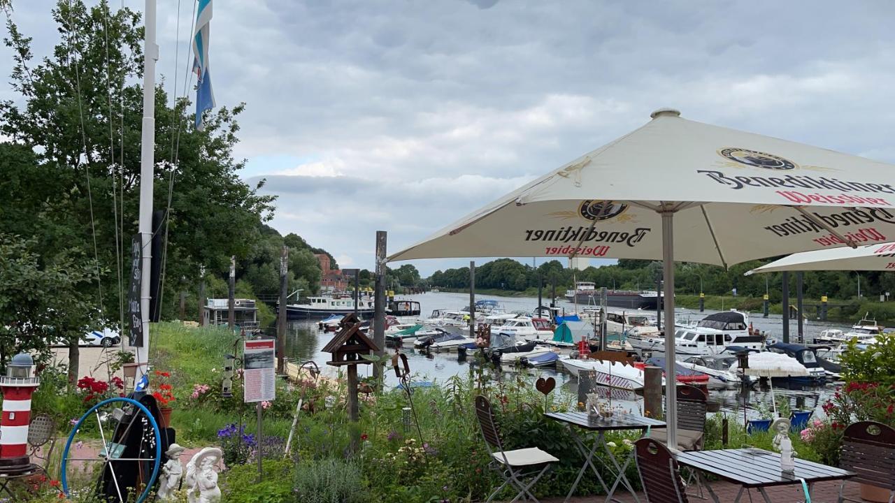 Marina Beach Lauenburg Extérieur photo